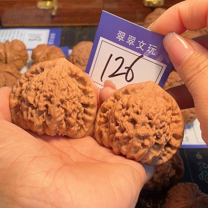 桃核把件126号全品官帽5.2
