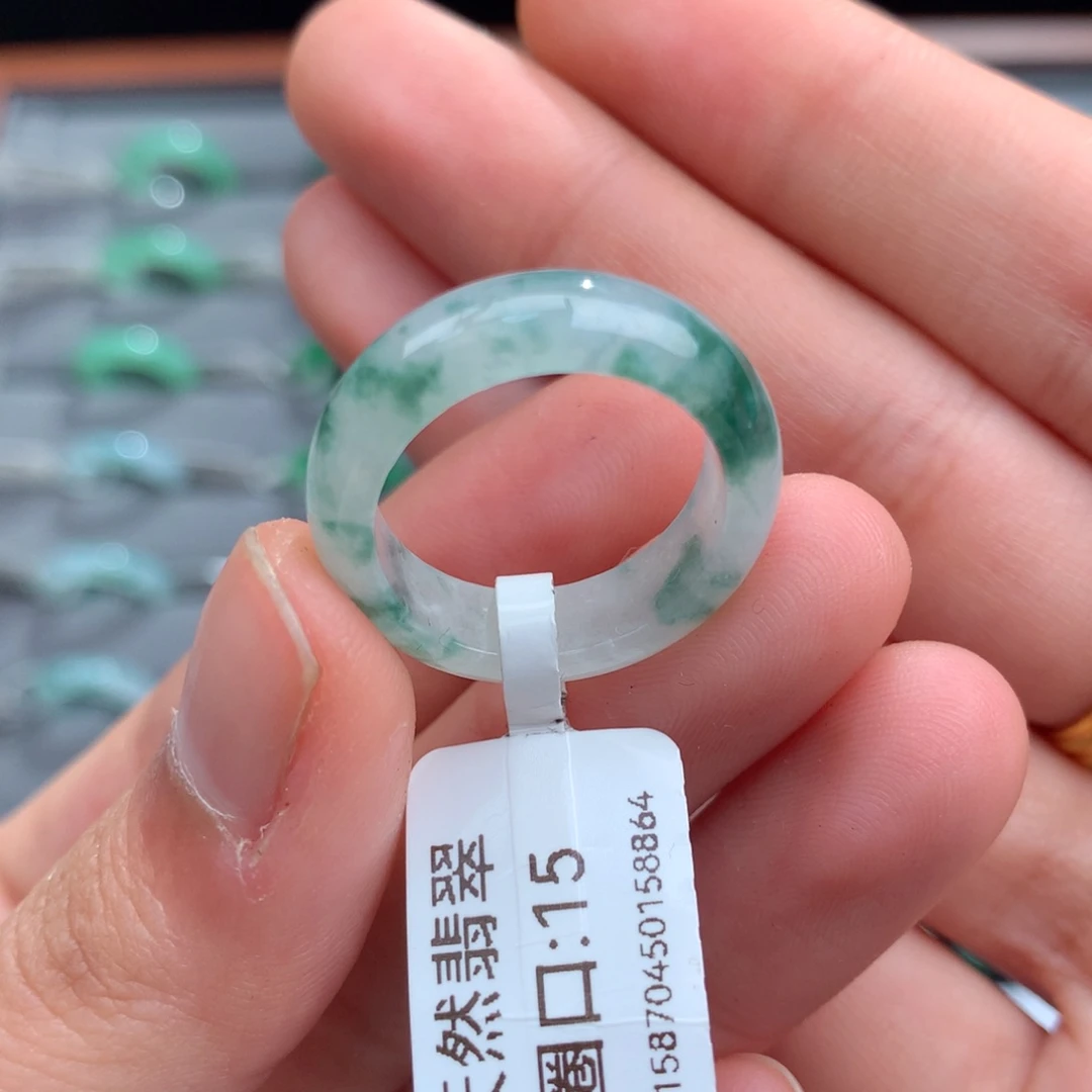 翡翠戒指未镶嵌天然
