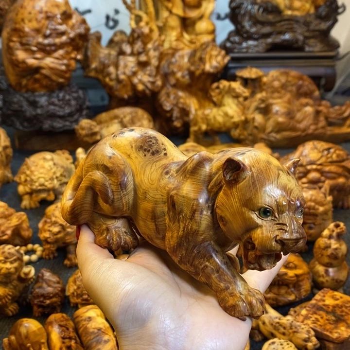 绿***豆崖柏豹子摆件摆件摆件