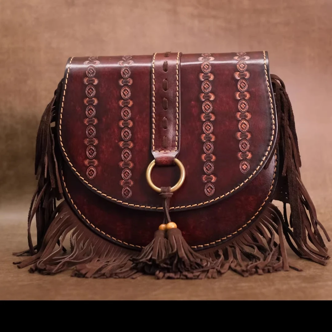 【焰火马鞍包】流苏设计，皮雕工艺