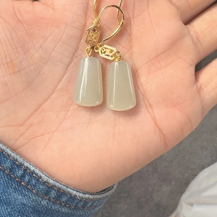 和田玉银S925镶嵌耳饰