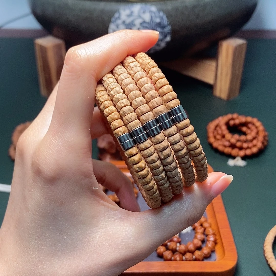 柏香籽/百香籽吊坠68.8