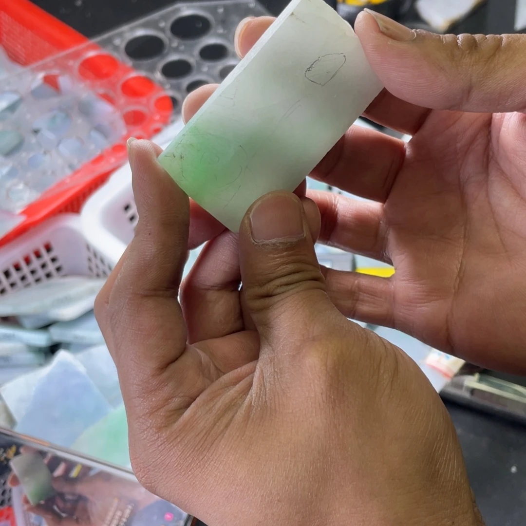 未镶嵌定制翡翠翡翠