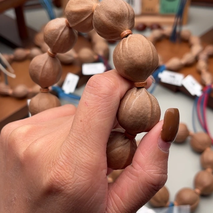 辣***丫手串/手链橄榄核梅林铁核梅林发货