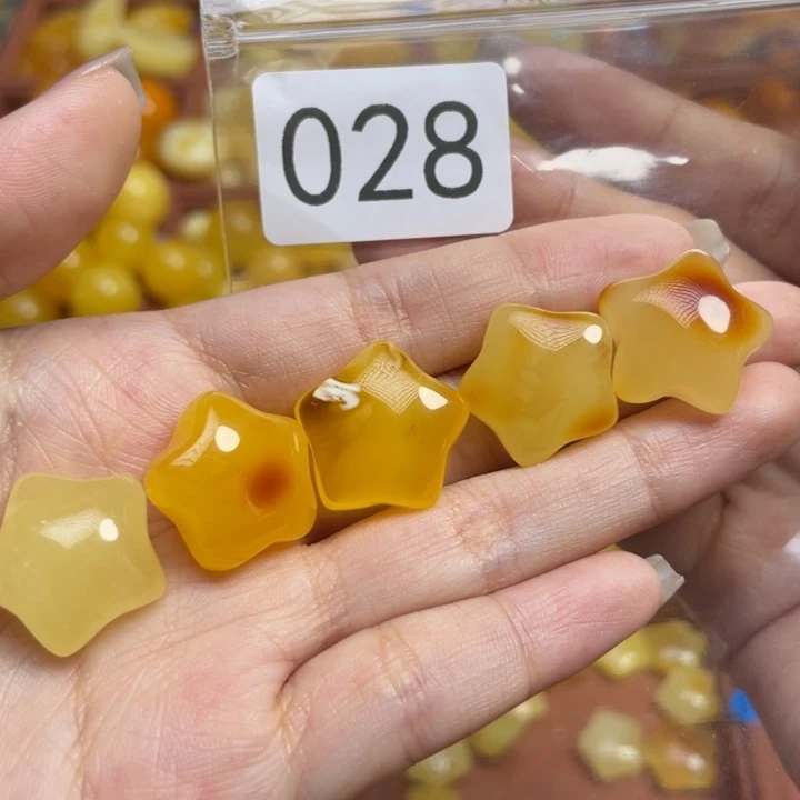 蜜蜡未镶嵌珠宝奇石满蜡俏色星星配饰多样性发一微微瑕
