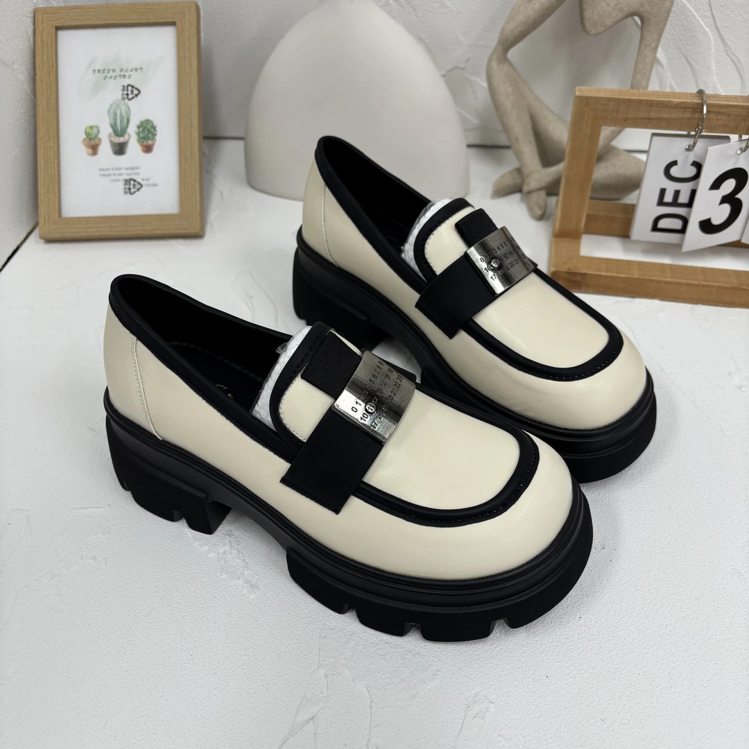 81302 英伦风乐福鞋春秋新款玛丽珍一脚蹬小皮鞋单鞋女