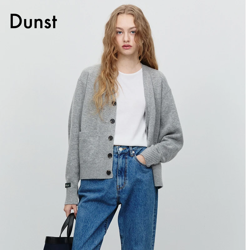Dunst中性风长袖宽松基本款LOGO针织开衫UDSW5A102