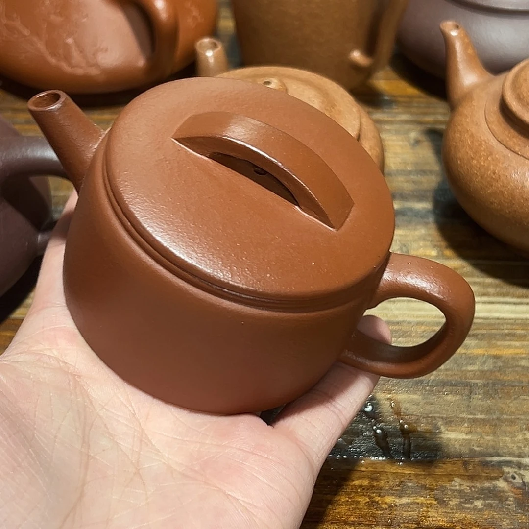 茶壶紫砂紫砂的味道很