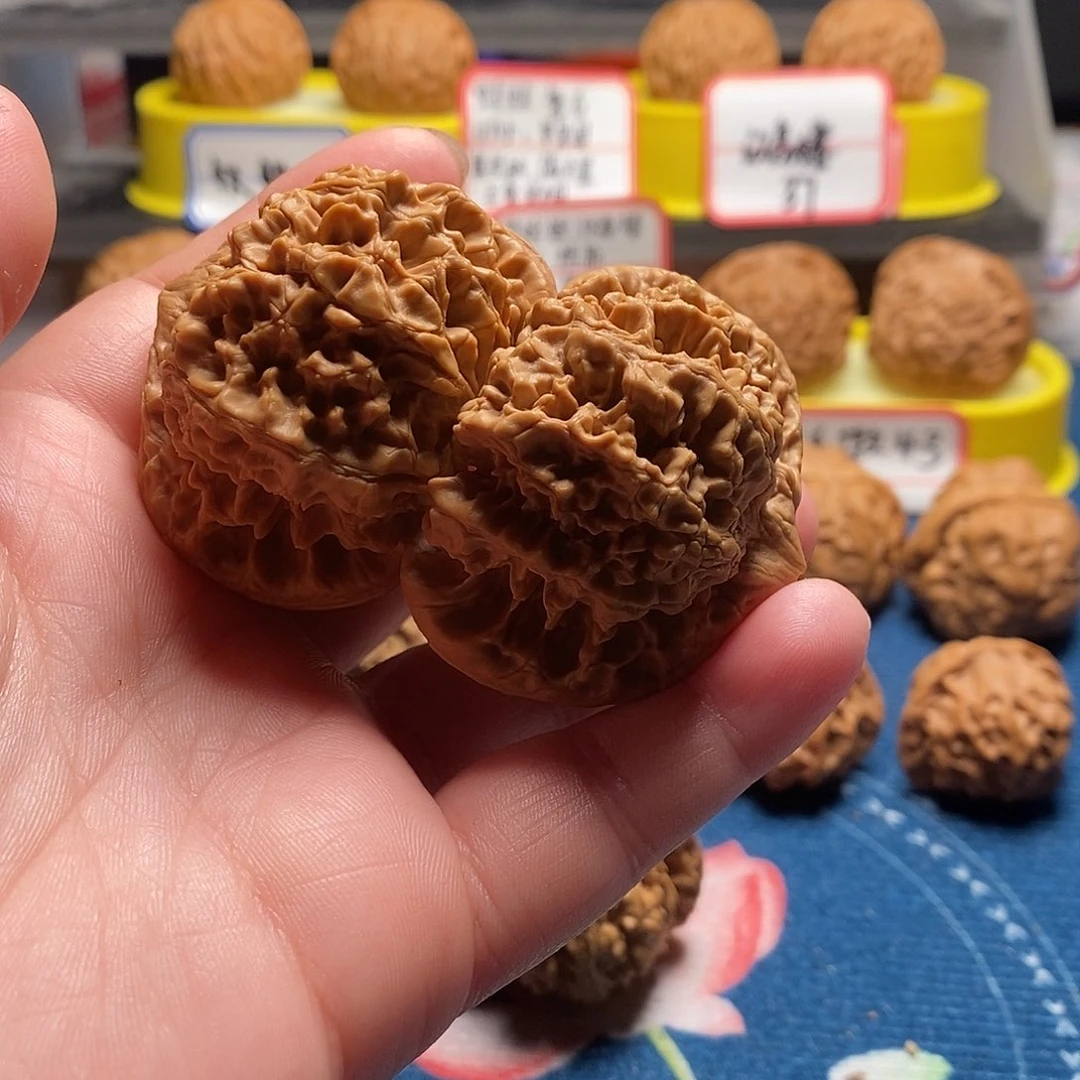 文玩核桃吊坠@****）官帽