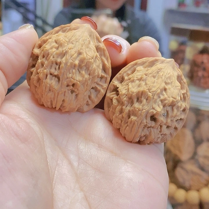 【闪购商品】文玩核桃把件36无名