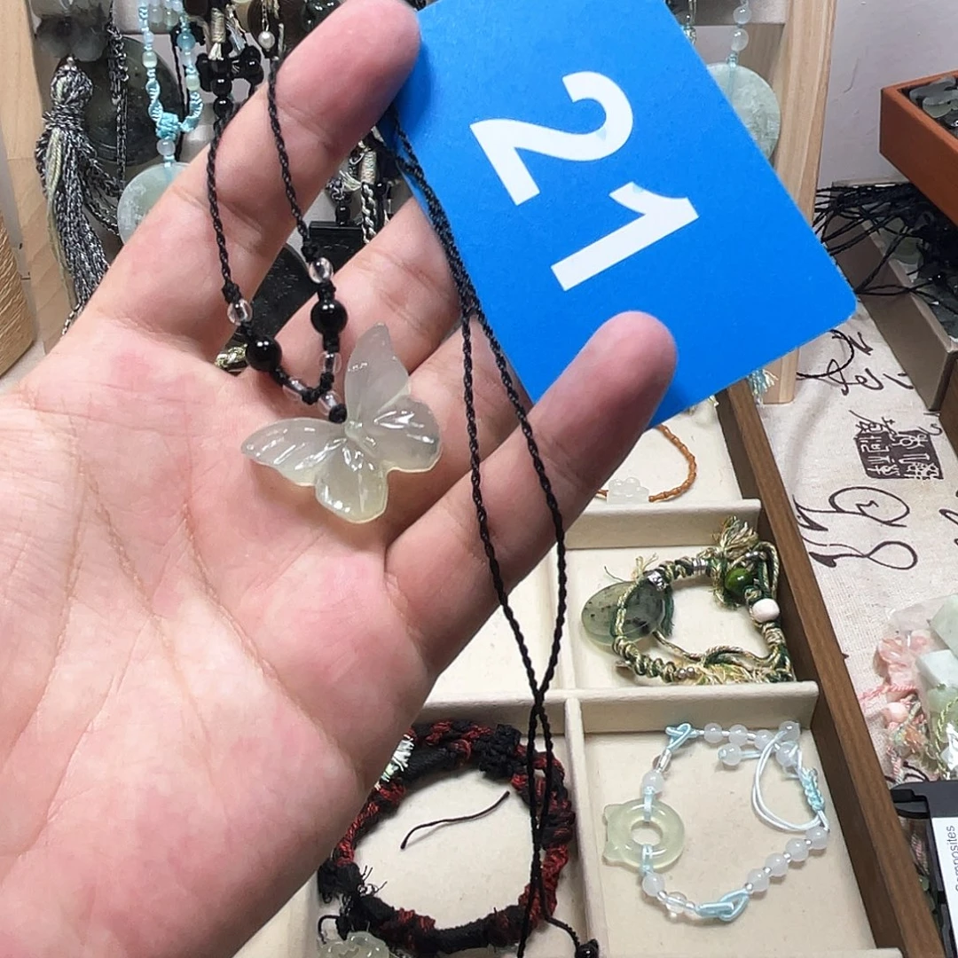 蛇纹石玉合金颈饰