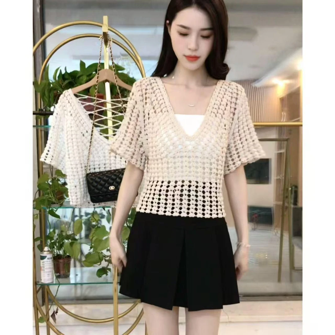 杜拉妮2025时尚镂空针织衫女夏新款韩版宽松短款罩衫防晒长袖冰丝