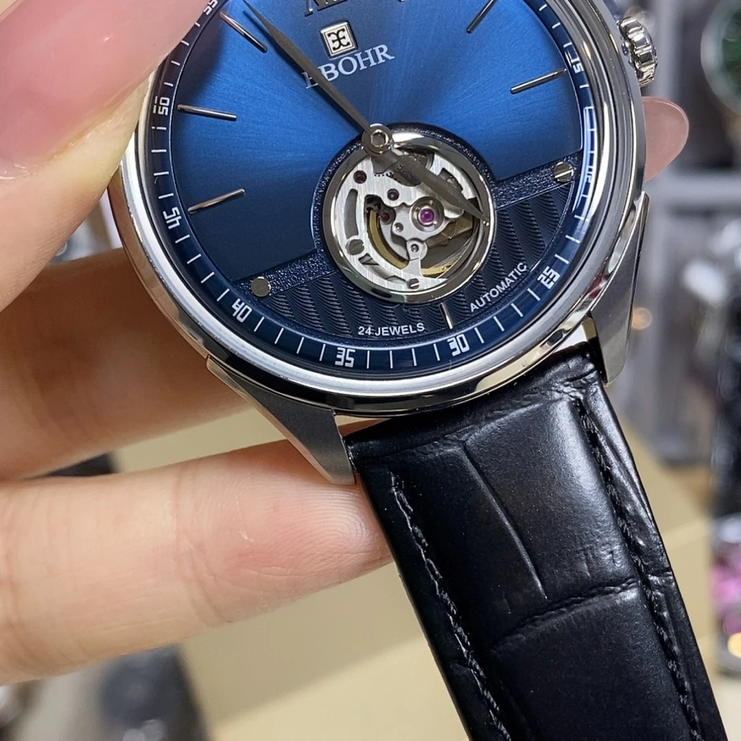 全自动机械男表