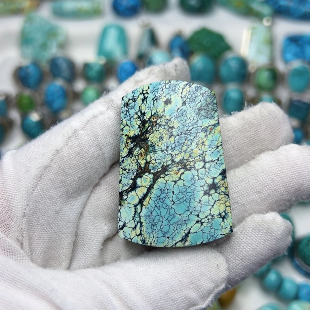 绿松石珠宝奇石未镶嵌