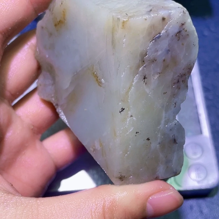 和田玉（糖玉）未镶嵌珠宝半成品