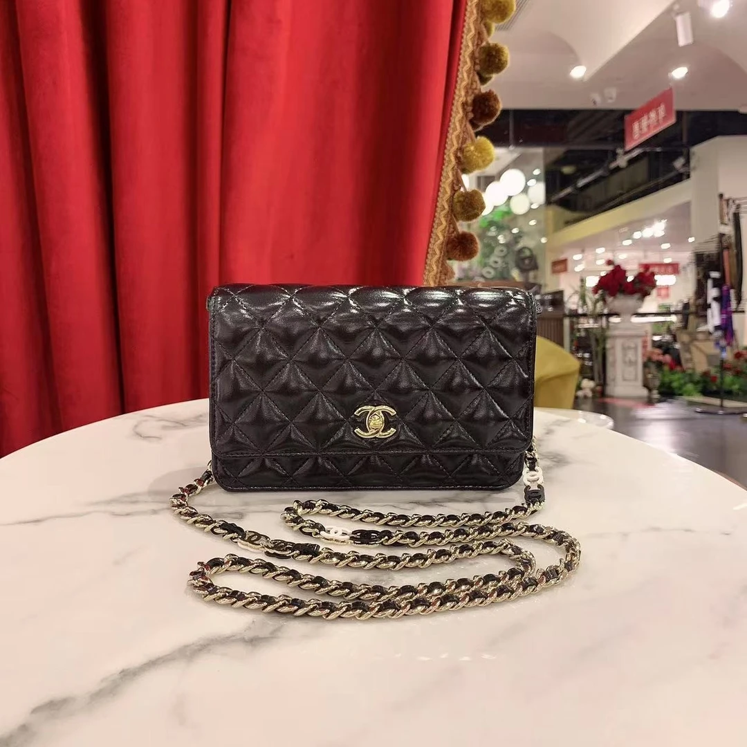 95新 Chanel/香奈儿 GGS丨香奈儿24P双c链条亮面woc芯片/46855943