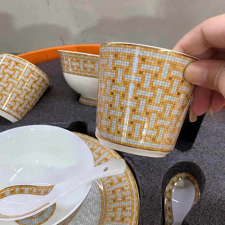 瓷片全套资料齐全有没有人
