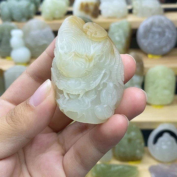 和田玉未镶嵌挂件