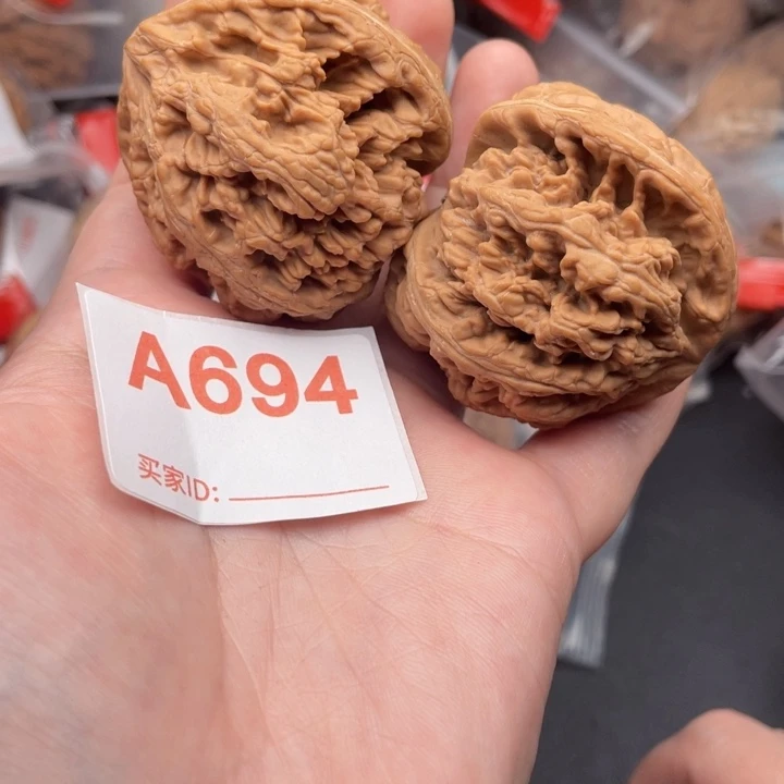 文玩核桃吊坠核桃