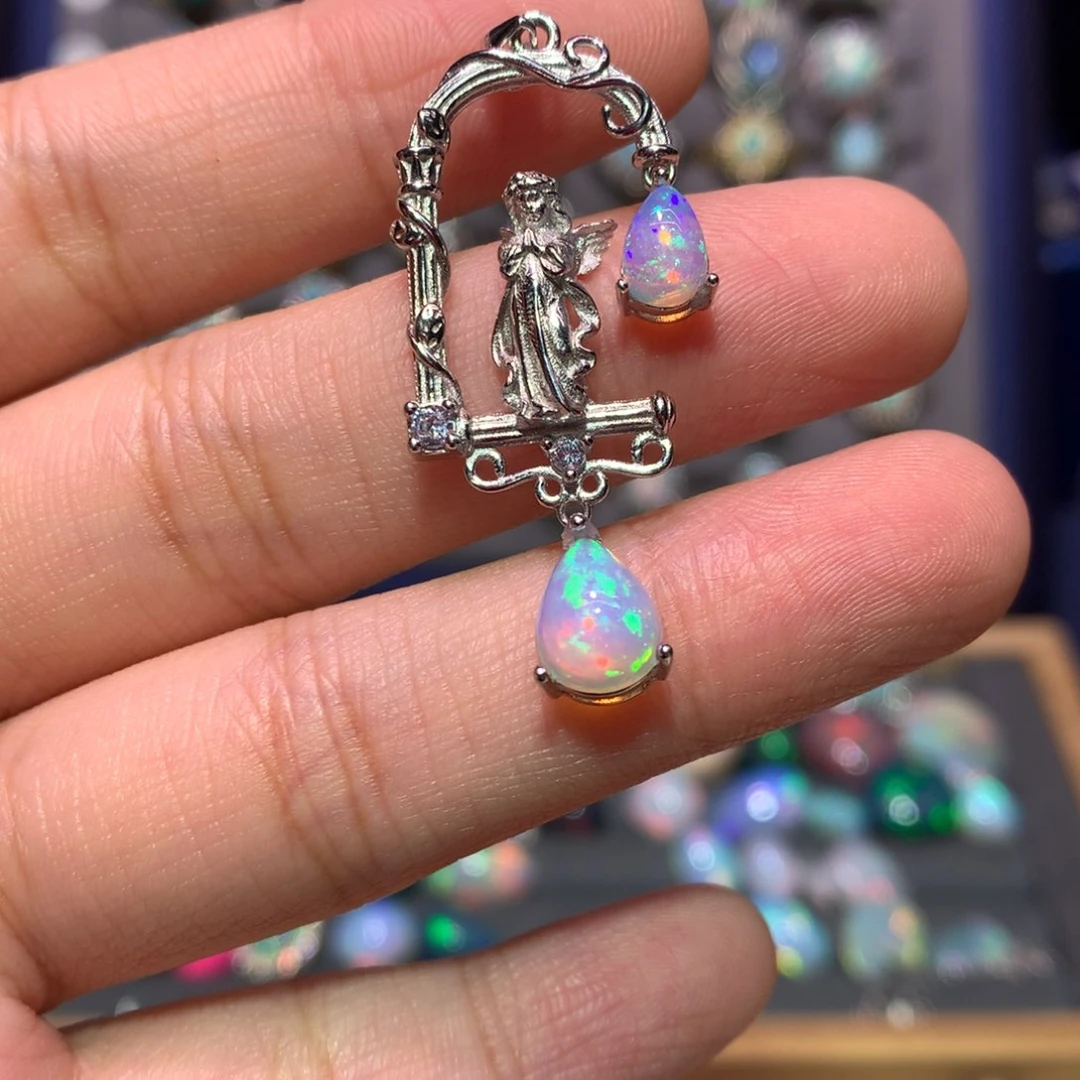 银S925镶嵌欧泊吊坠