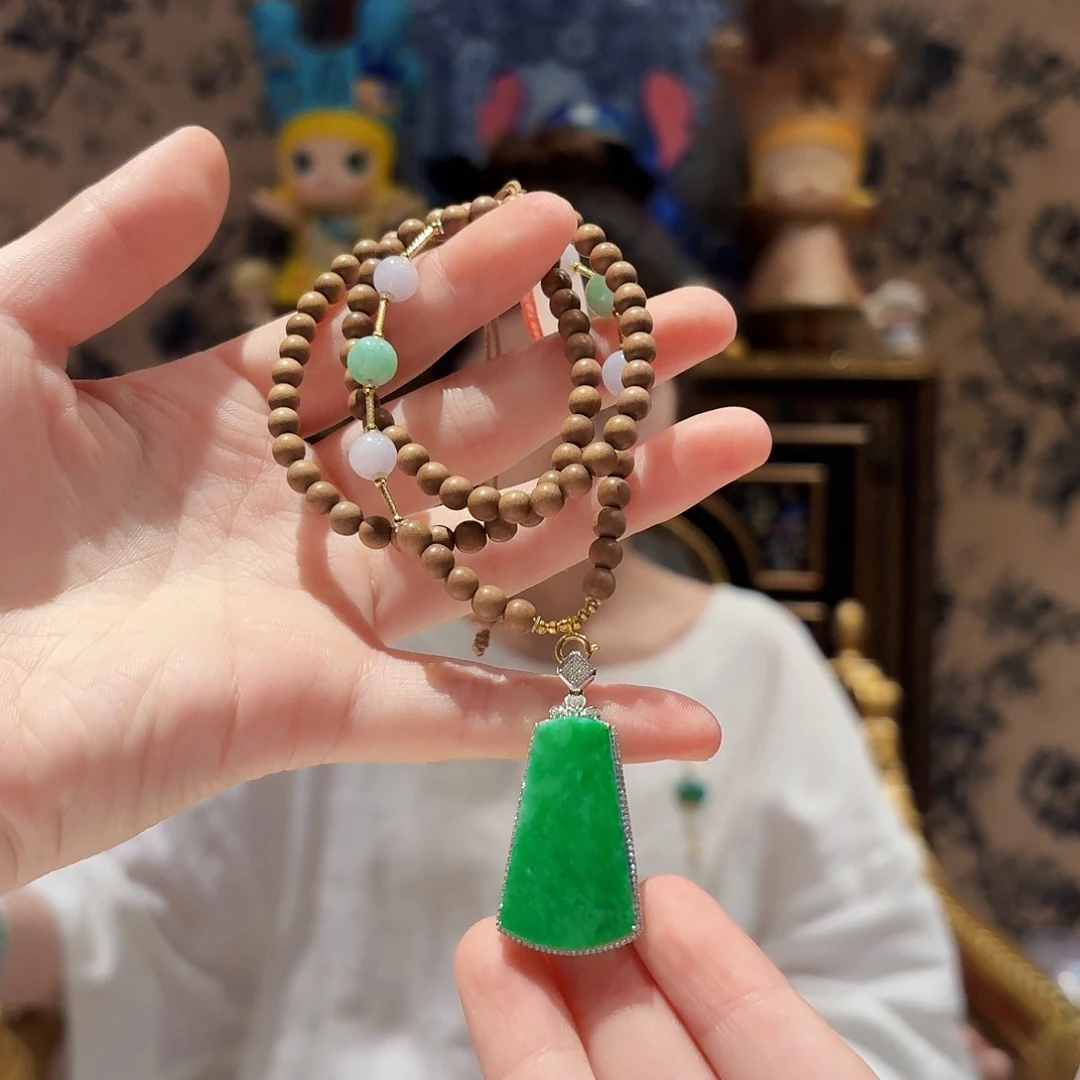 檀香木手串未镶嵌颈饰