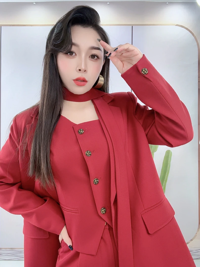 Q1轻奢气质重工西服套装休闲时尚设计师