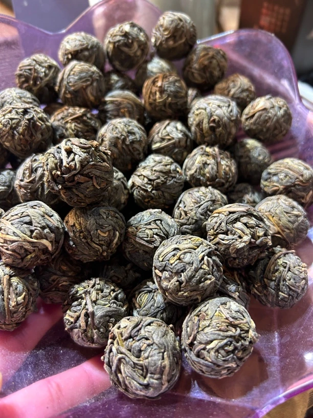 2024年老寨龙珠普洱茶