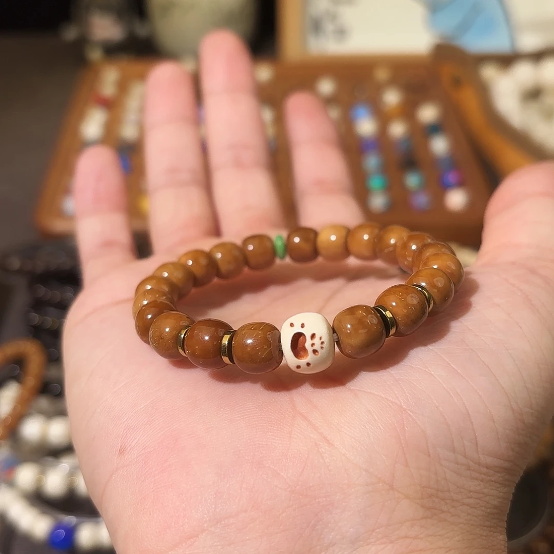 白玉菩提手串猪***苏库克