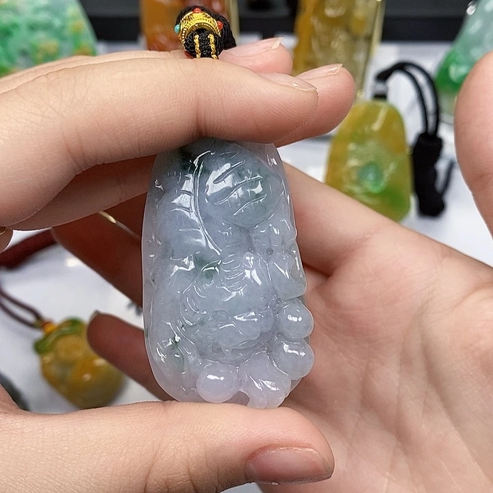 颈饰未镶嵌翡翠翡翠A货