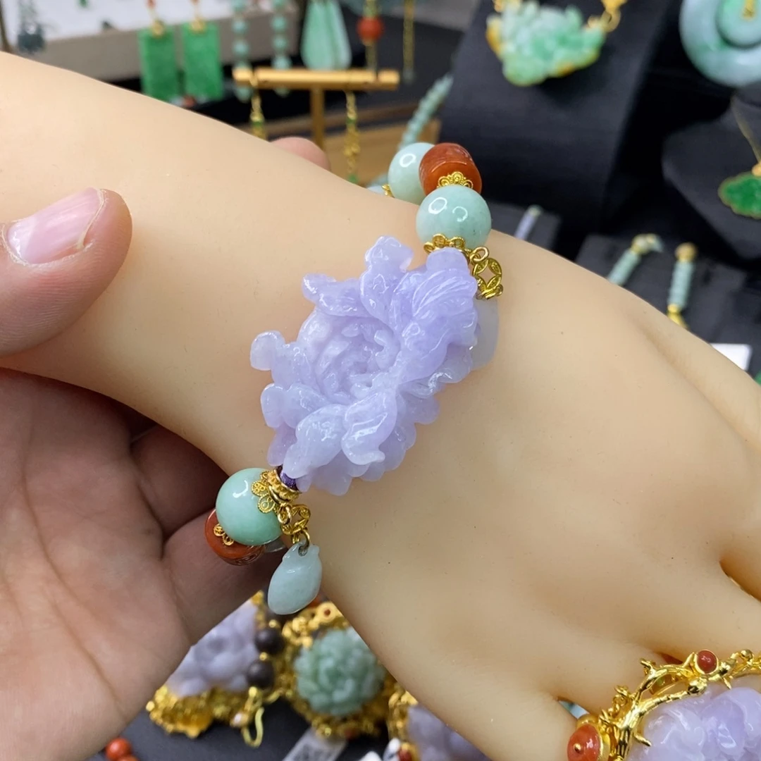 颈饰未镶嵌翡翠手链