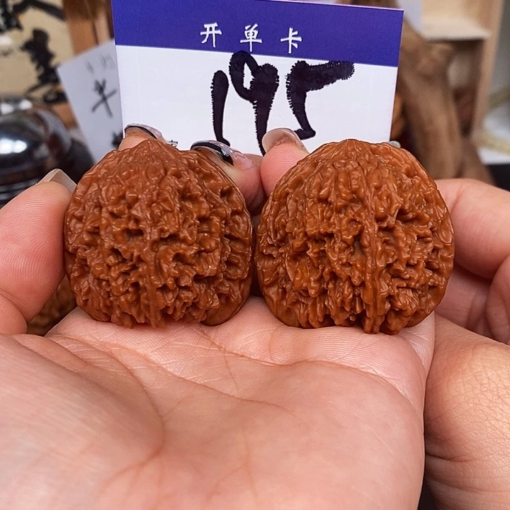 桃核吊坠满天星42全品s