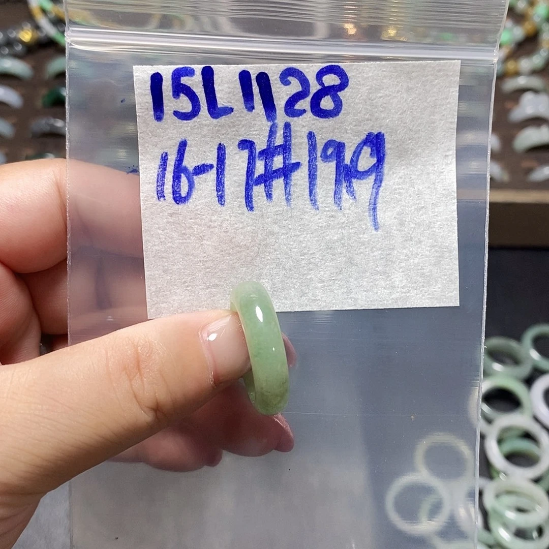 未镶嵌定制翡翠翡翠