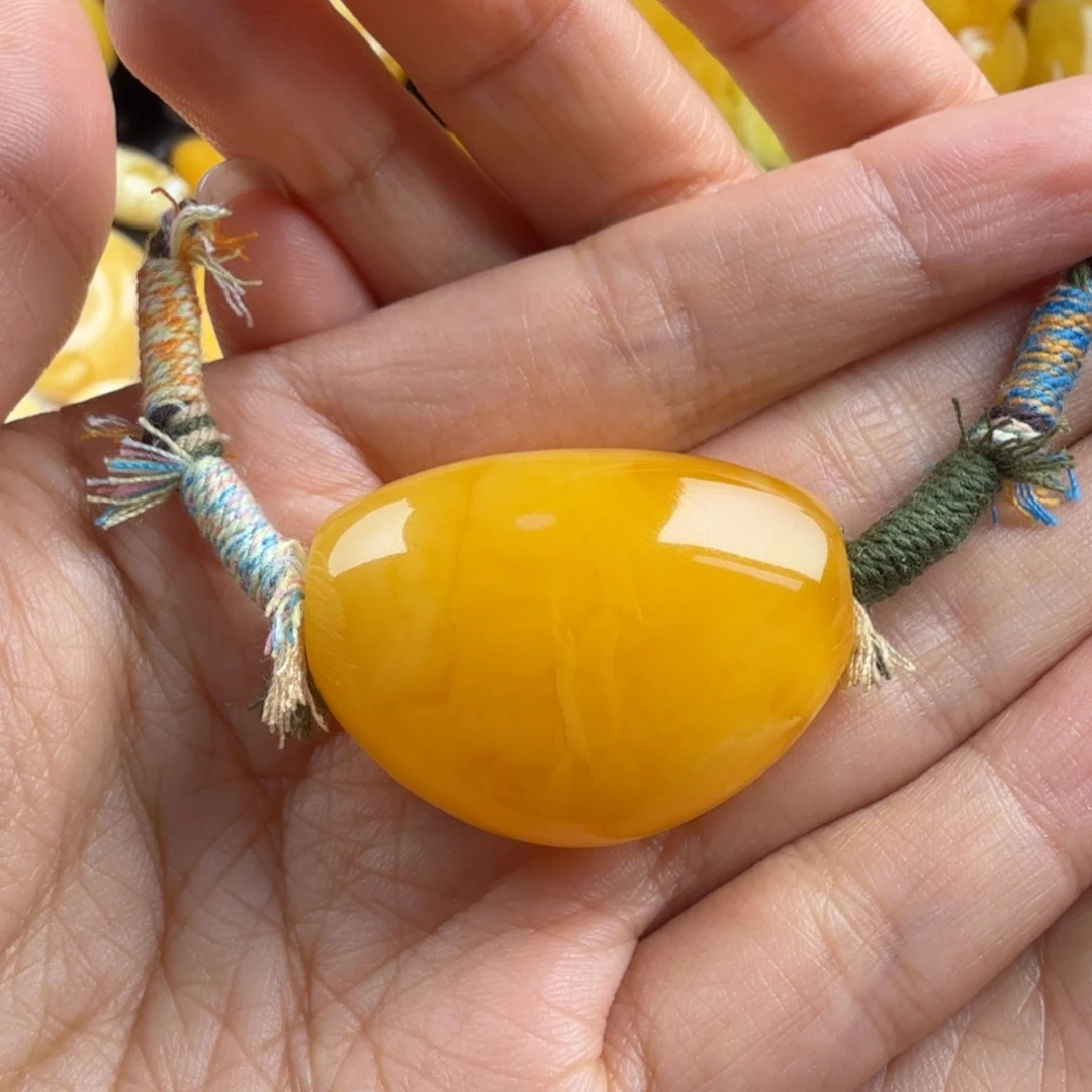 琥珀未镶嵌颈饰纯天然琥珀蜜蜡无优化