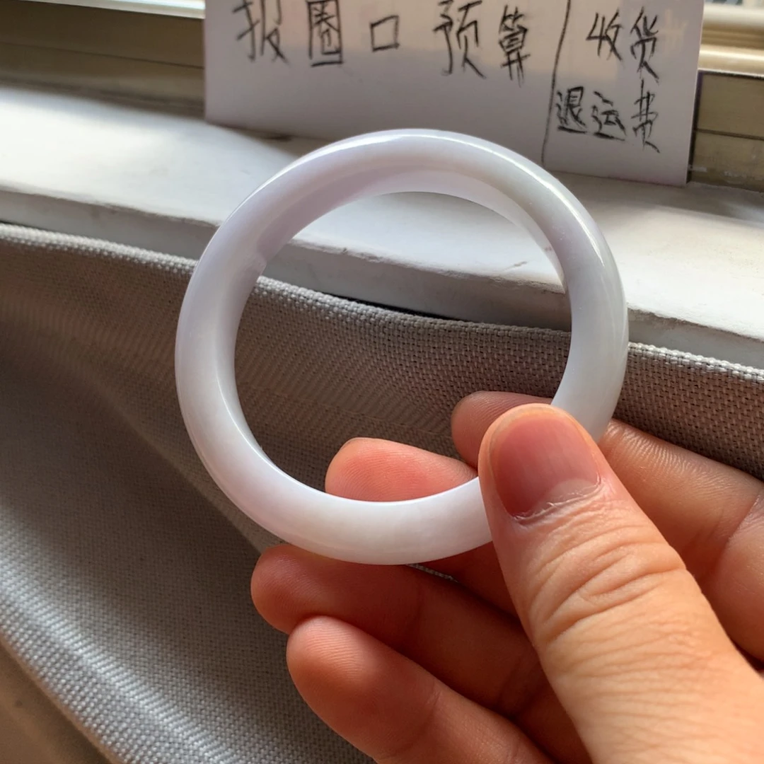 翡翠手镯未镶嵌手镯