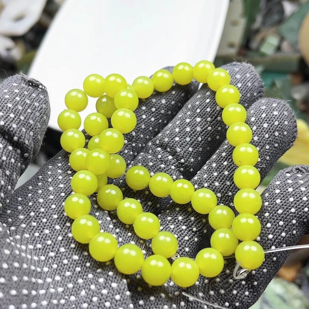 未镶嵌蛇纹石玉颈饰