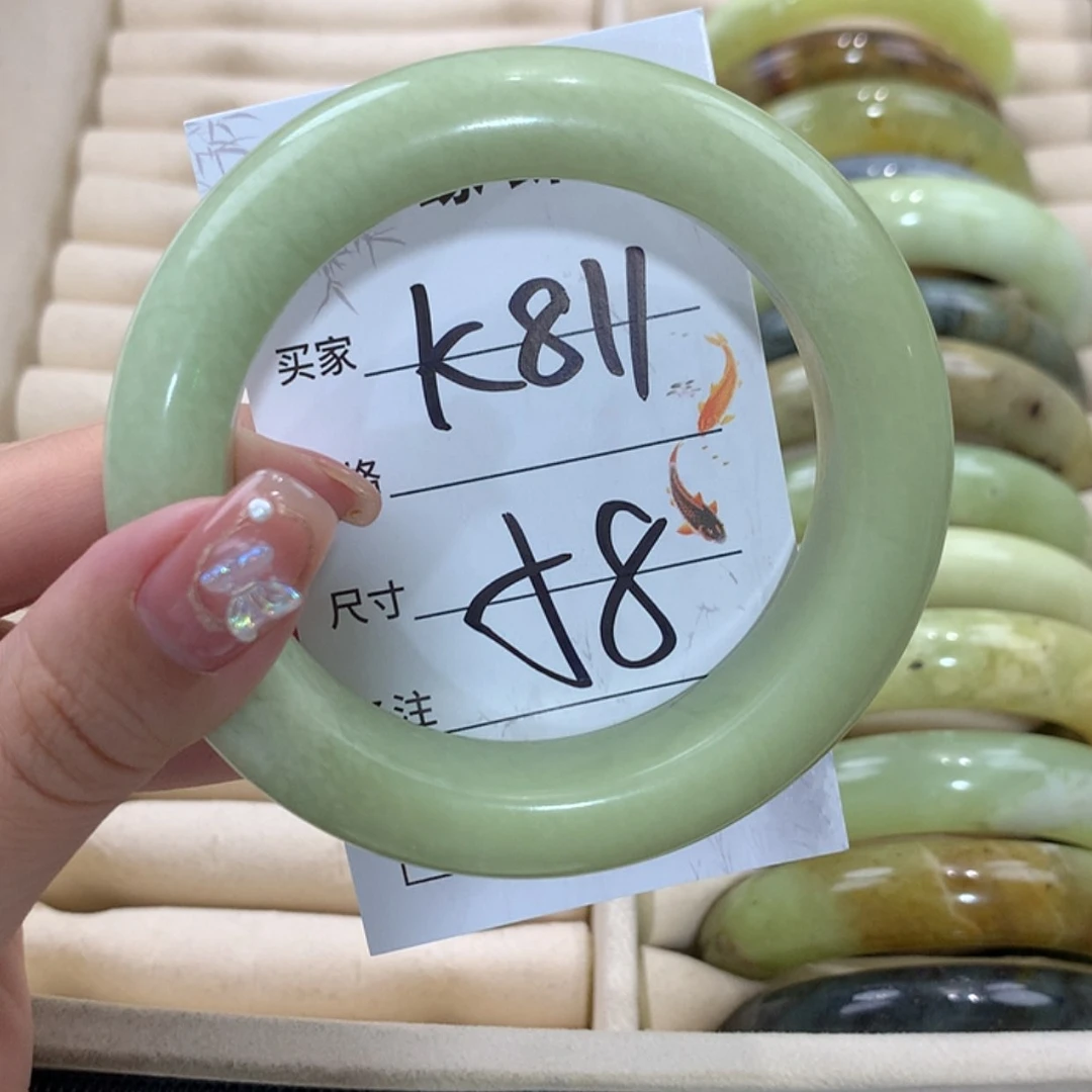 【闪购商品】未镶嵌蛇纹石玉手镯