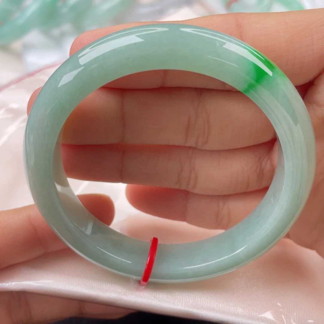 翡翠手镯未镶嵌5354圈