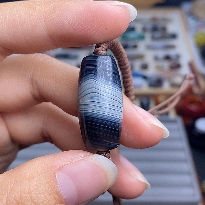 未镶嵌颈饰玛瑙/玉髓