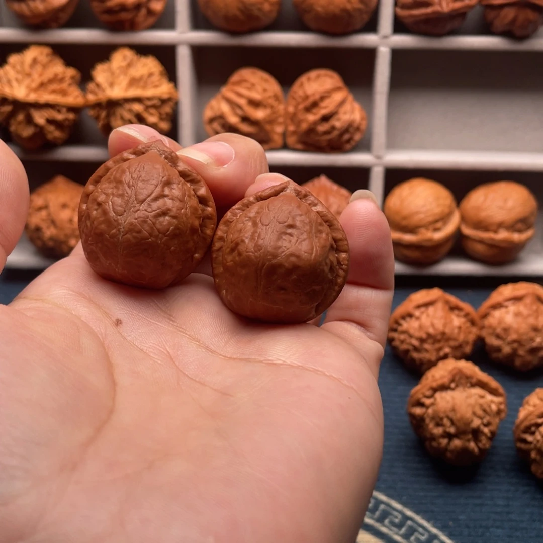 把件文玩核桃天**部皮桃