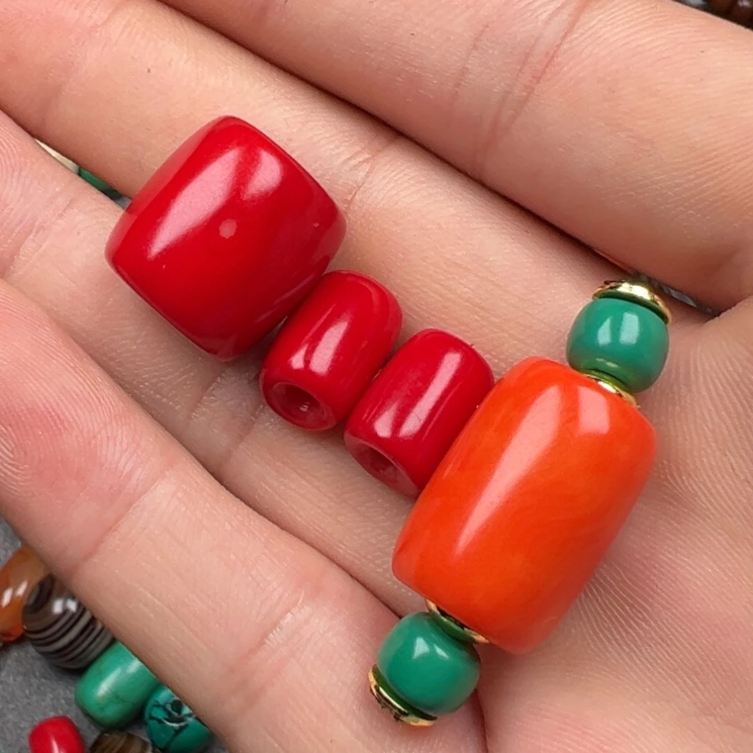 徐***生无非金属稀品古珠藏馆一套配饰