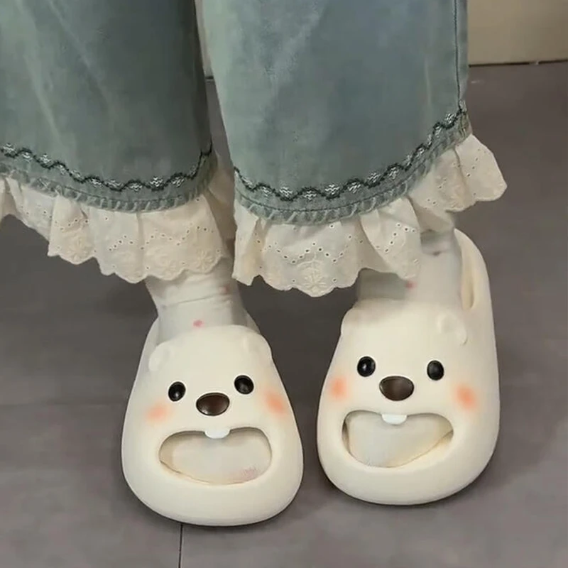学生宿舍可爱卡通防滑凉拖鞋2025新款潮流爆款家居室内小海狸拖鞋