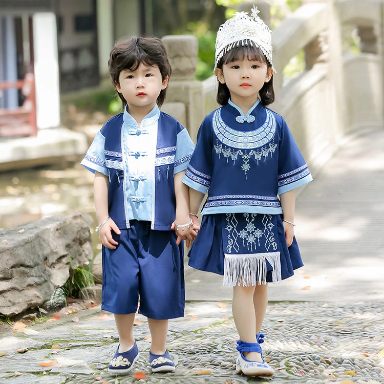 儿童汉服男女童唐装演出服表演服礼服三月三少数民族校服园服