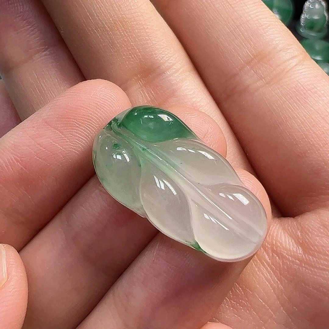 石英质玉（非洲翠）非洲翠未镶嵌