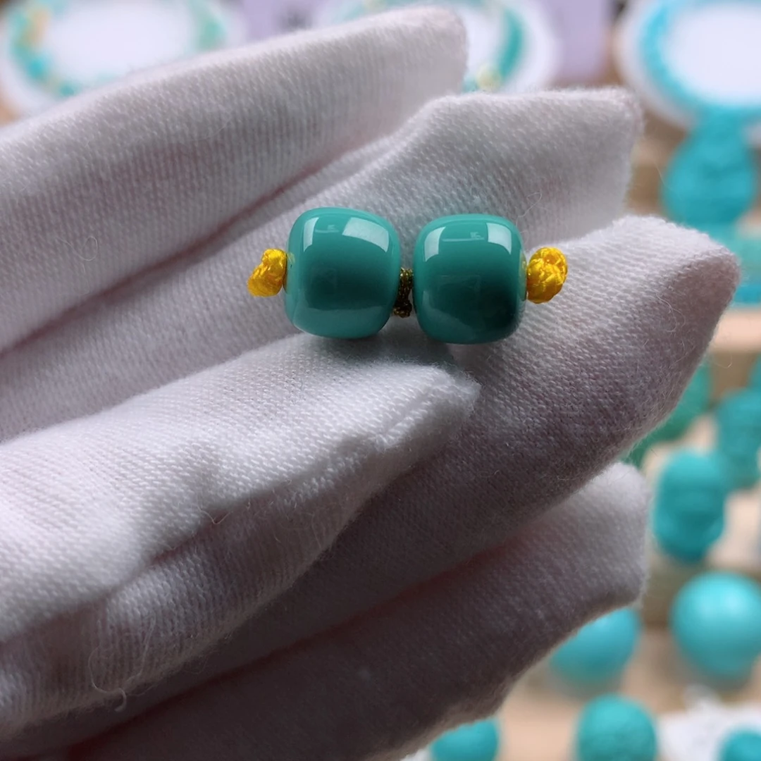 绿松石配饰未镶嵌