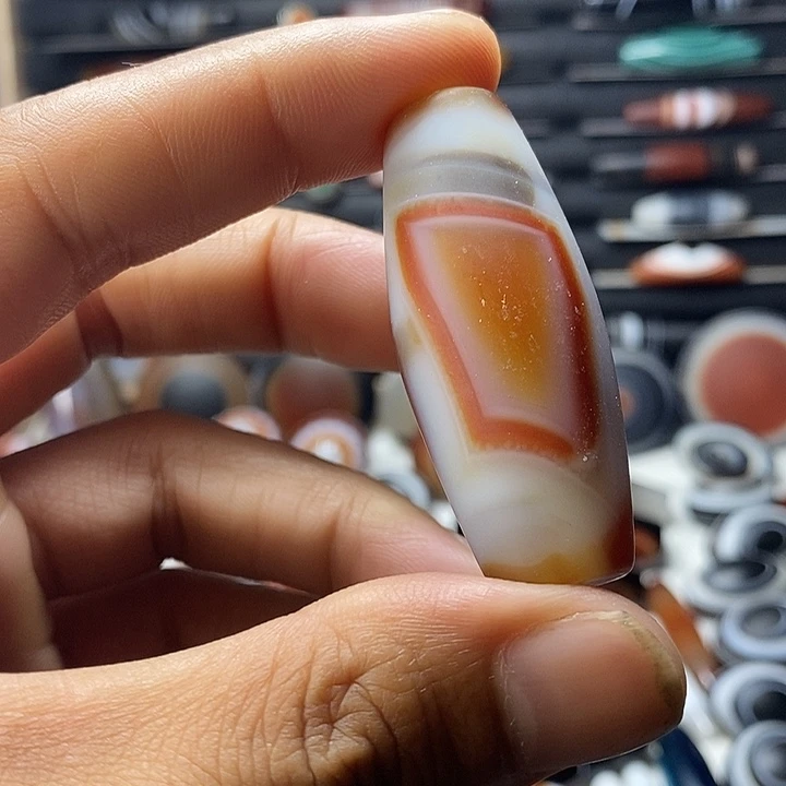 未镶嵌颈饰玛瑙/玉髓