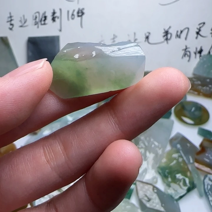 定制翡翠未镶嵌不包工