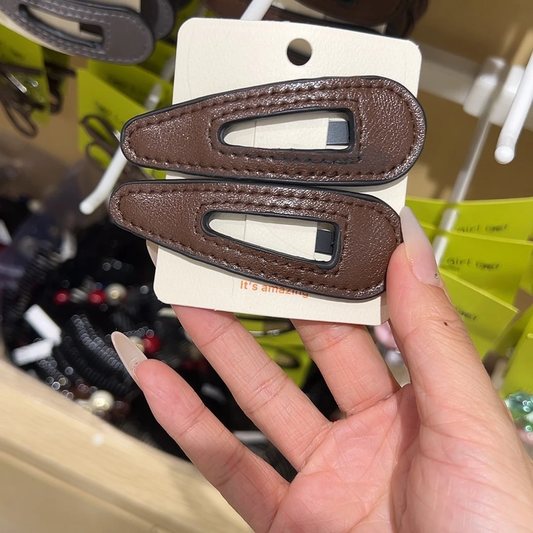 非金属布艺咖色皮拜拜