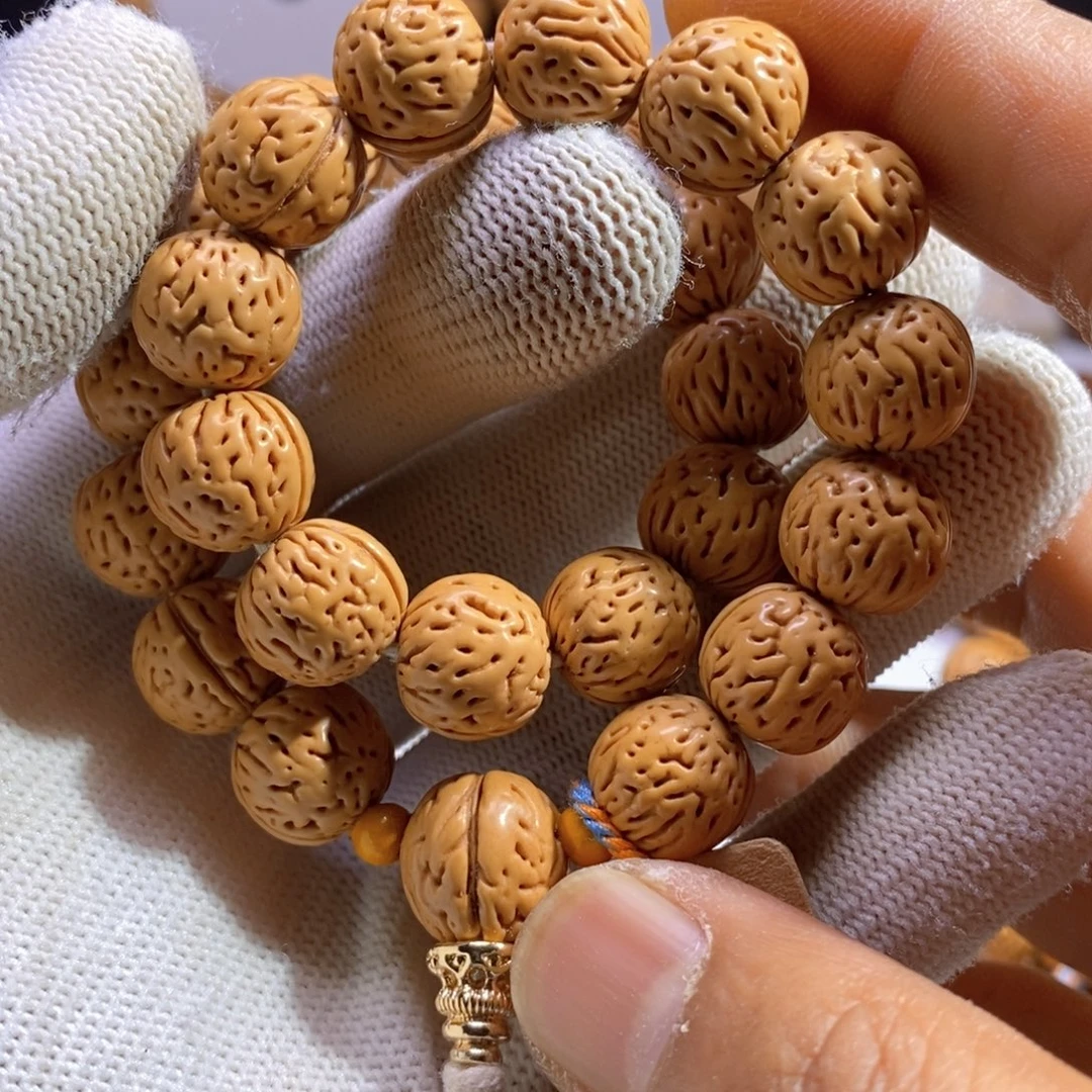 桃核手串野生满天星