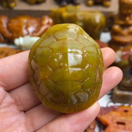 蛇纹石玉未镶嵌颈饰74