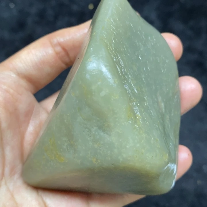 未镶嵌和田玉（糖玉）挂件